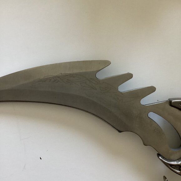 Ace Martial Arts Supply Draco Twin Fantasy Dagger Set, Silver Stainless China - Picture 11 of 14